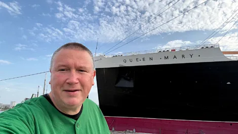 Parkersburg native accomplishes another goal in time for Halloween